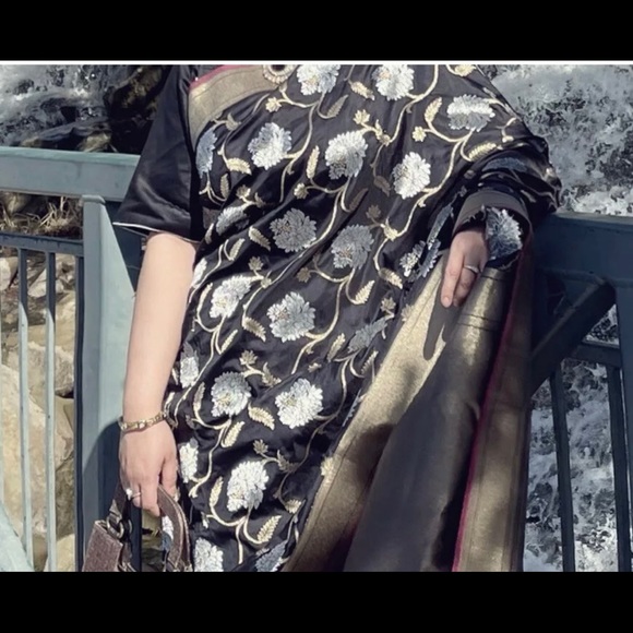 Floral Powerloom Sona Rupa Semi Silk Katan Saree With BP - Picture 6 of 6